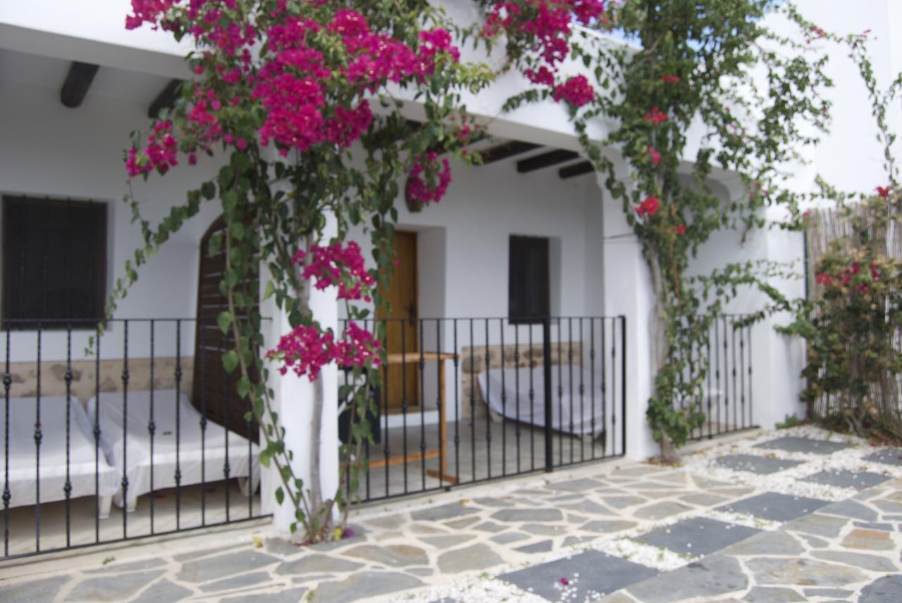 Buenavista Suites Hotel Boutique Santa Eularia des Riu Exterior foto